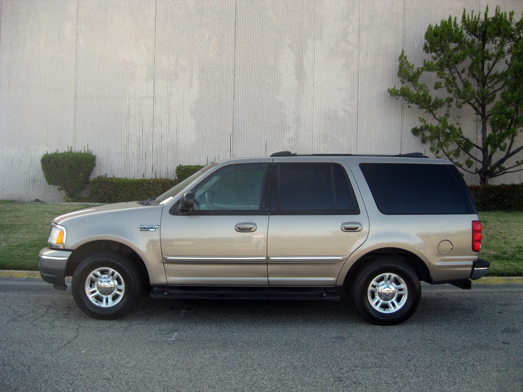 2001 Ford expedition fuel mileage