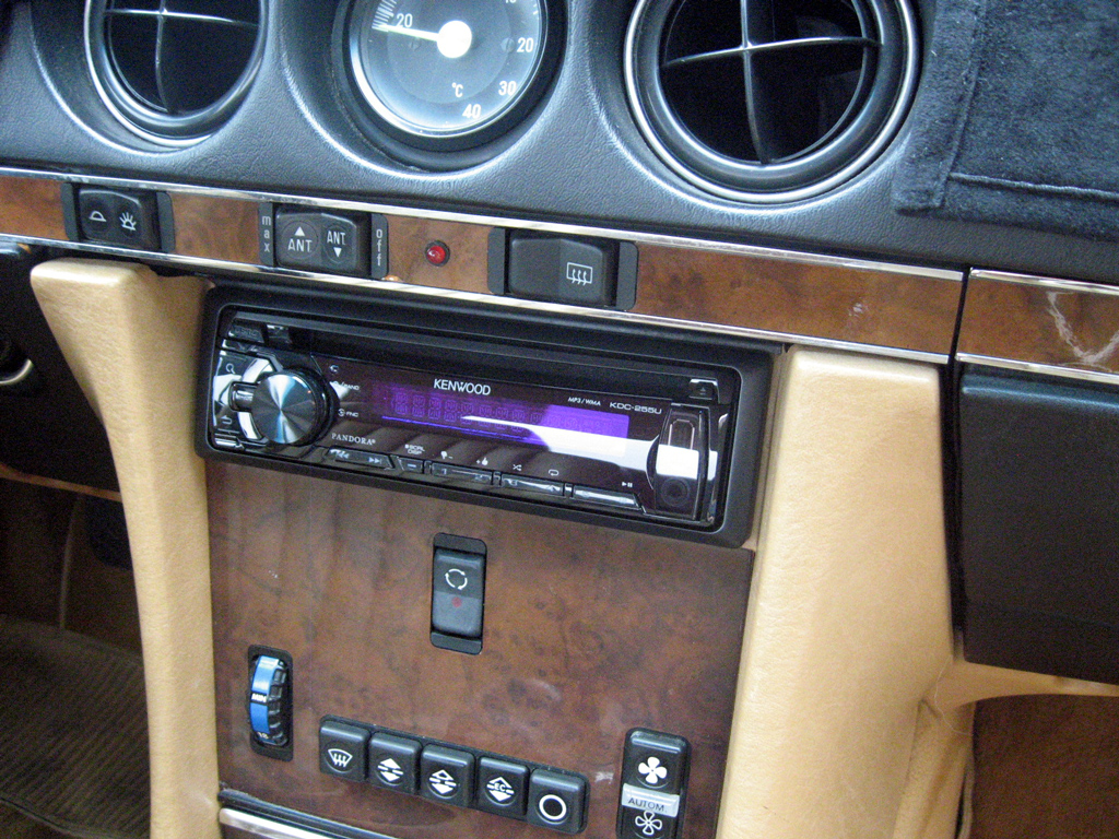 1984 Mercedes 380SL SOLD