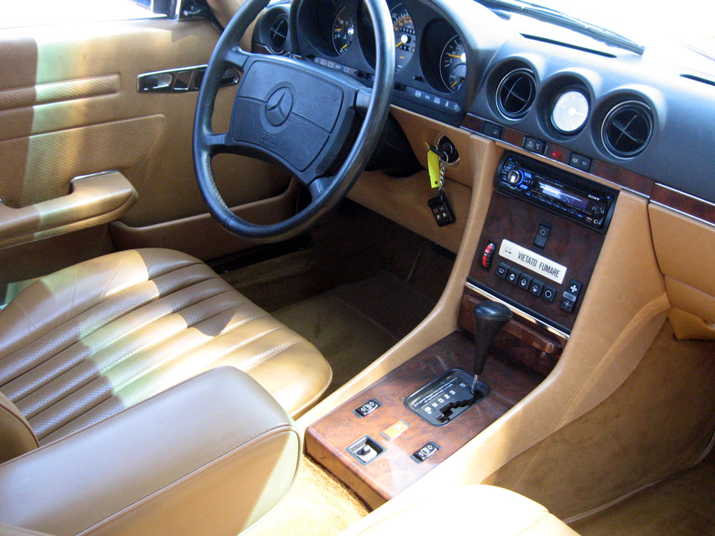 1989 Mercedes 560SL Convertible-SOLD