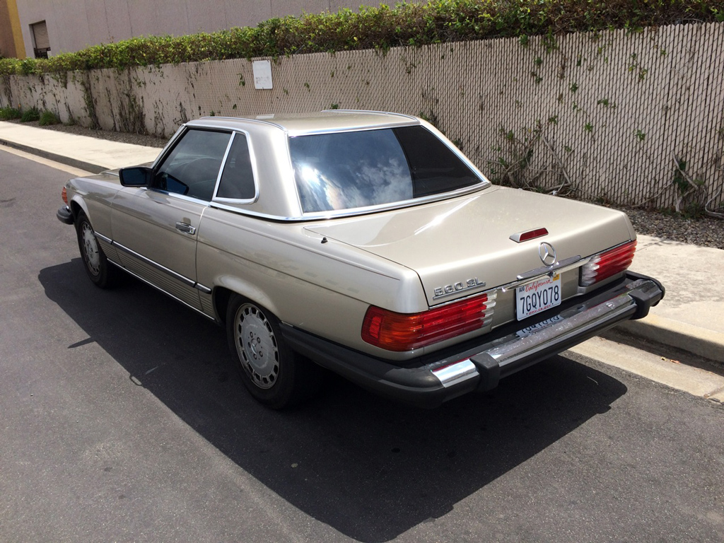 1989 Mercedes 560SL SOLD