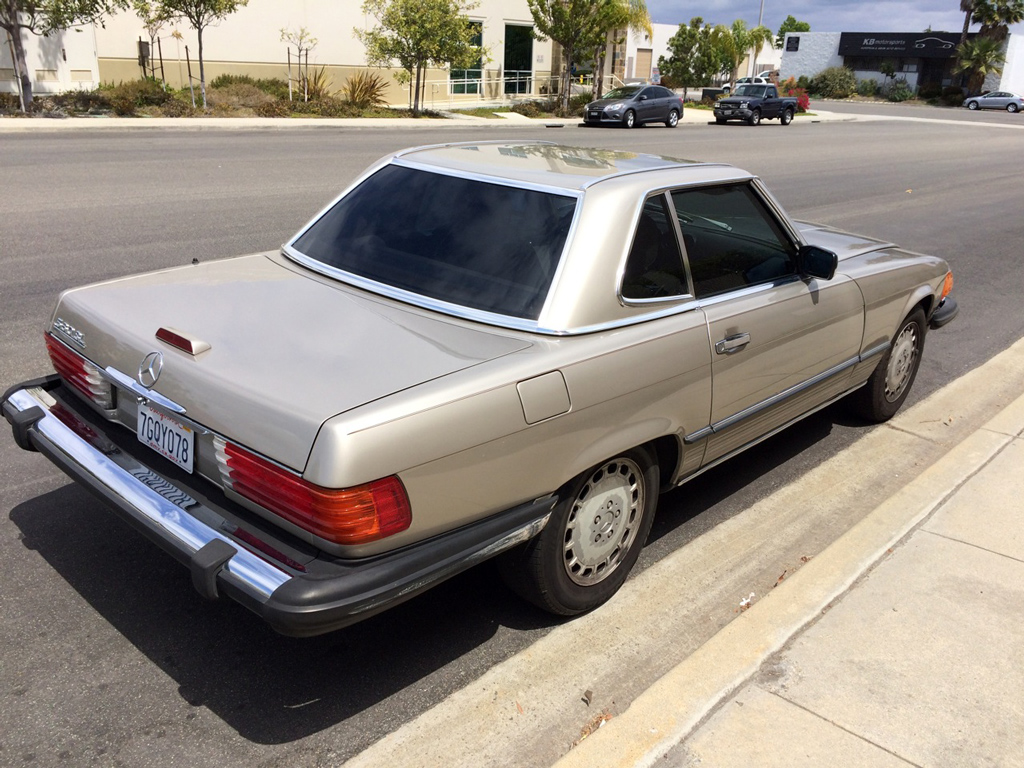 1989 Mercedes 560SL SOLD