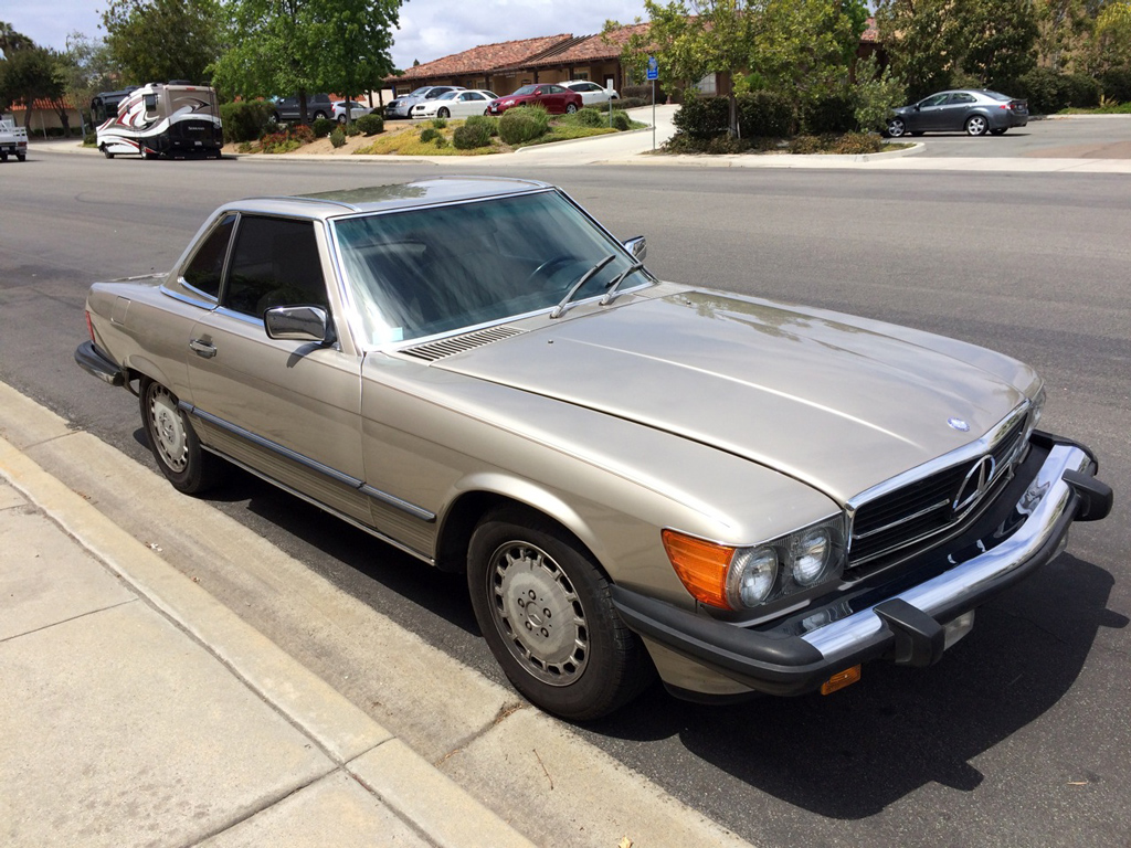 1989 Mercedes 560SL SOLD