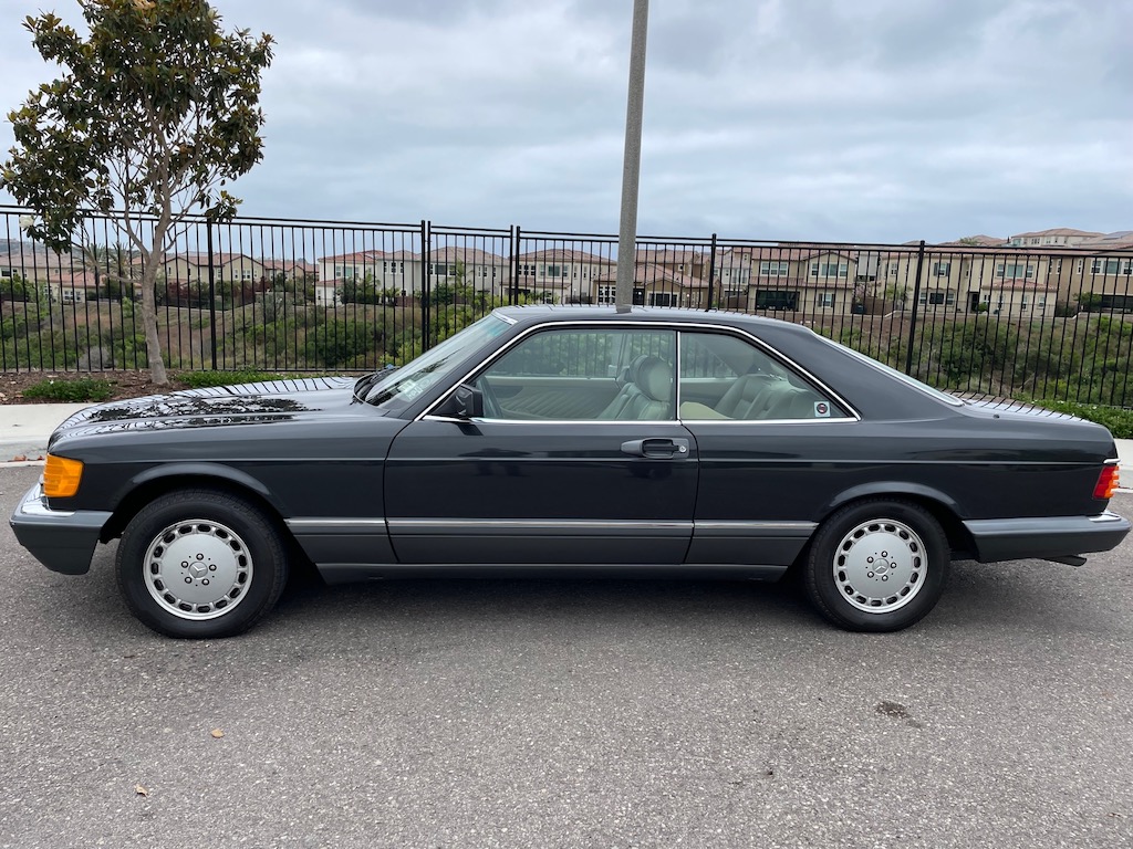 1991 Mercedes 560-SOLD