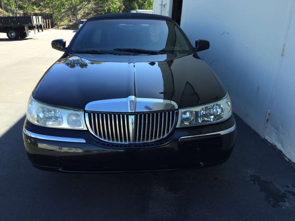1998 Lincoln Town Car Limo