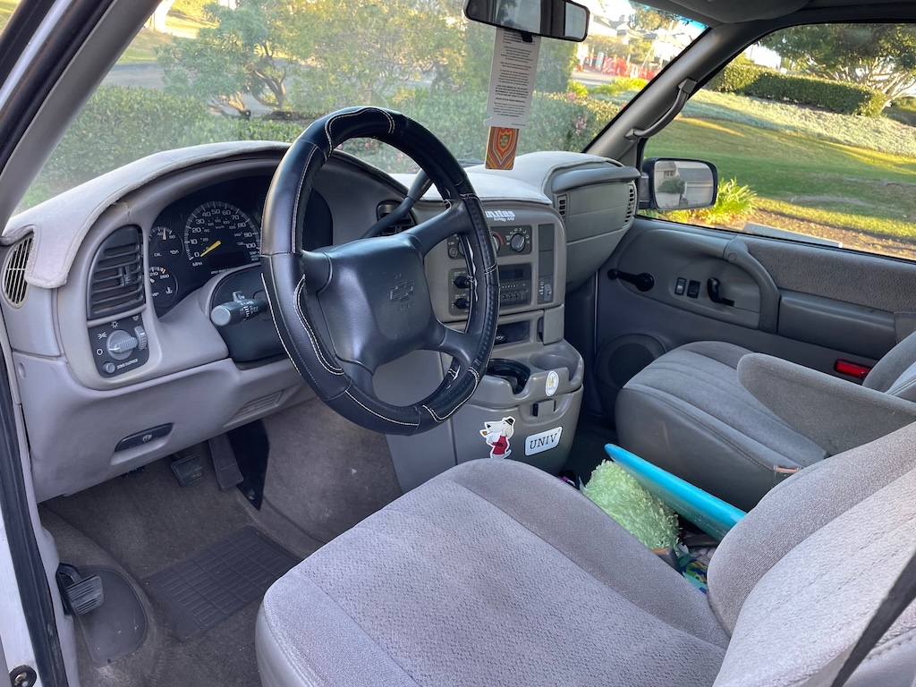 2000 Chevy Astro Van-SOLD