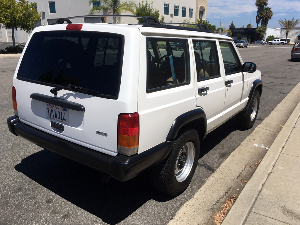 2000 Jeep Cherokee