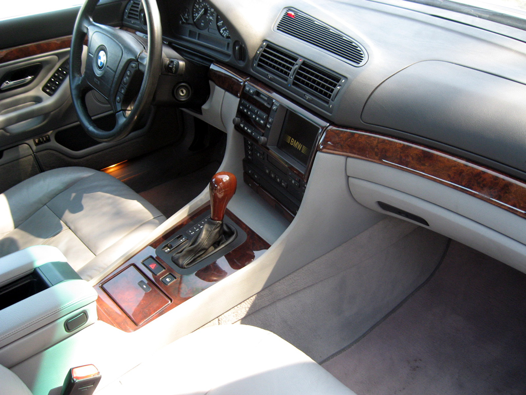 2000 BMW 740iL SOLD
