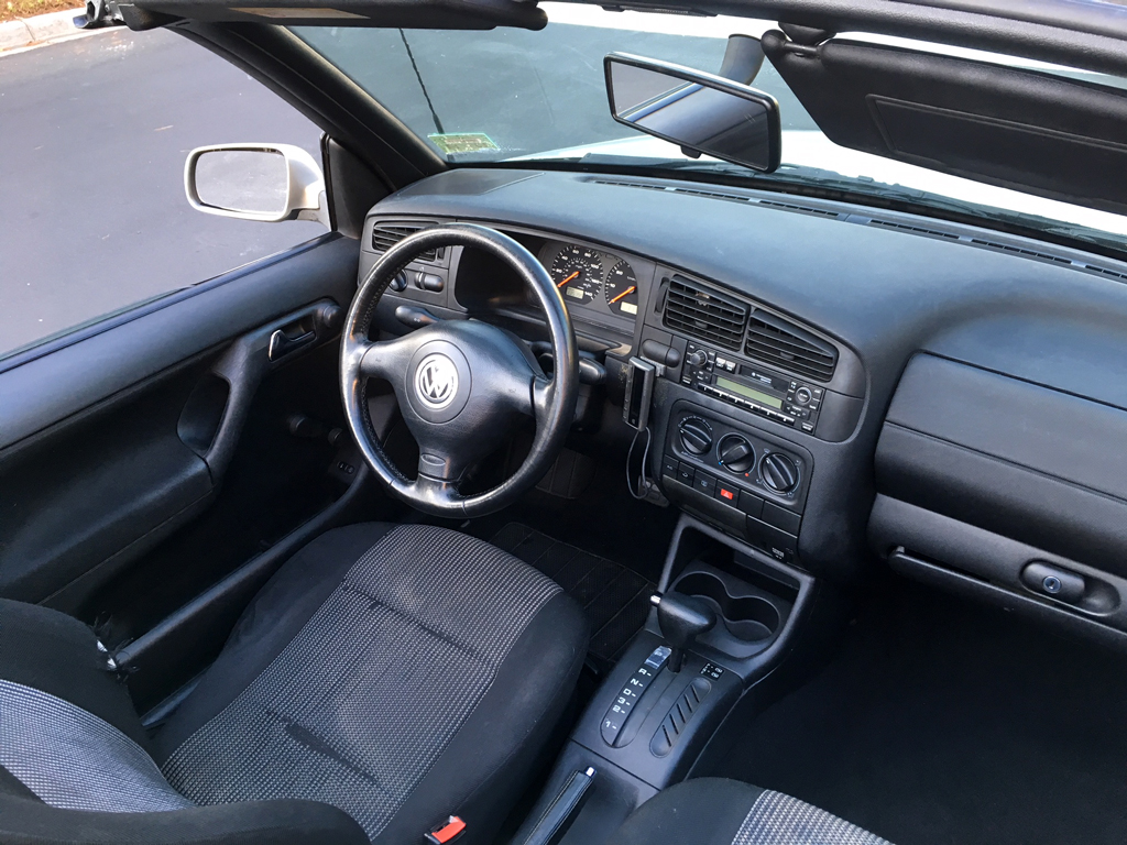 2000 VW Cabrio-SOLD