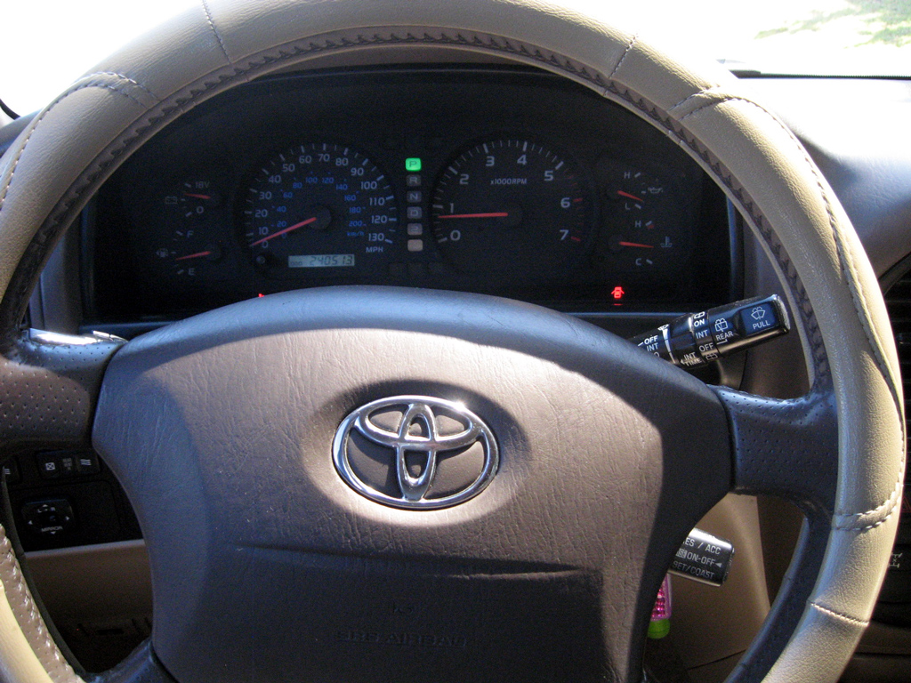 2001 Toyota Land Cruiser SOLD
