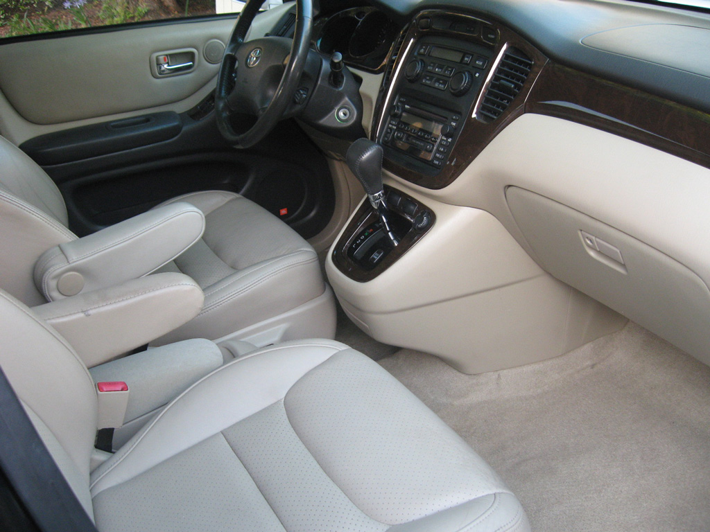 2001 Toyota Highlander Limited AWD - SOLD