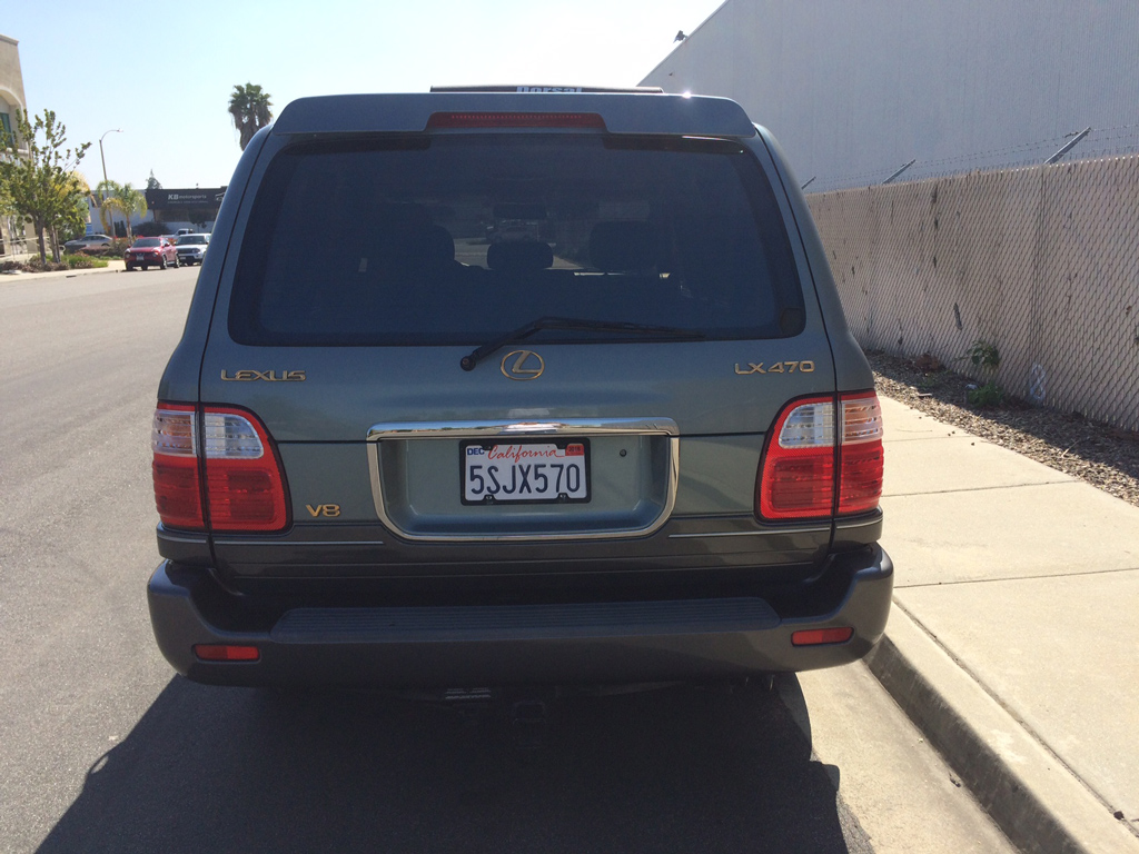 2002 Lexus LX470-SOLD