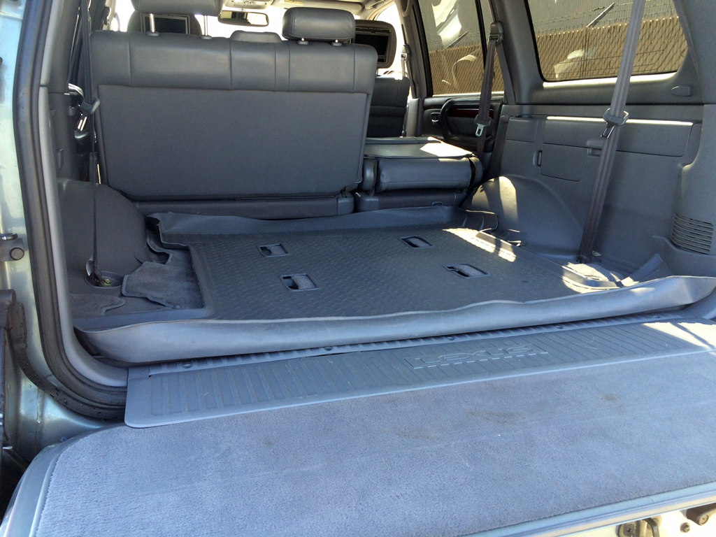 2002 Lexus LX470-SOLD