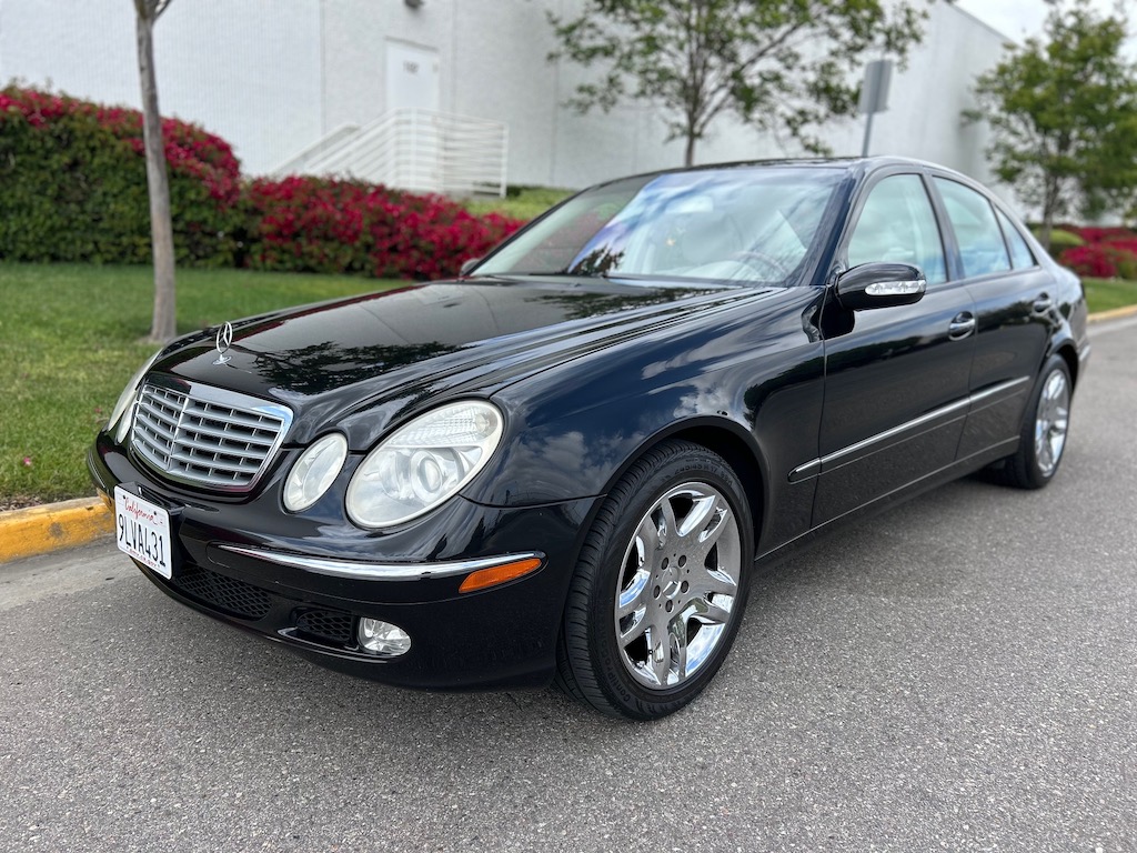 2003 Mercedes E500 Sedan