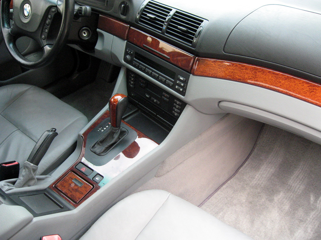 2003 BMW 530i SOLD