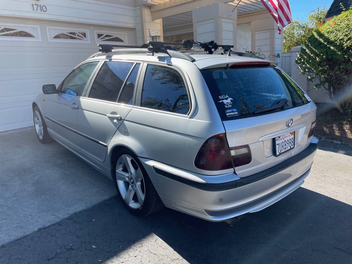 2004 BMW 325i Wagon-SOLD