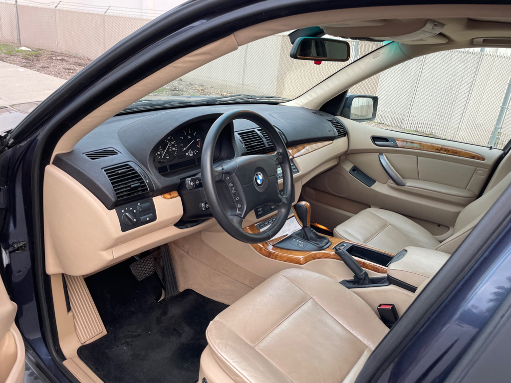 2004 BMW X5-SOLD