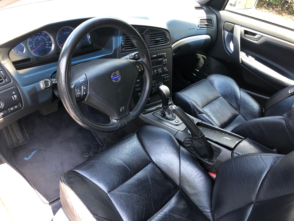 2004 Volvo S60R-SOLD