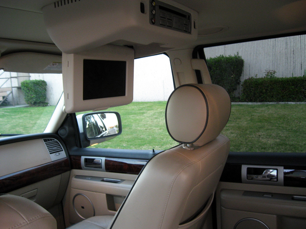 2005 Lincoln Navigator Limited - SOLD