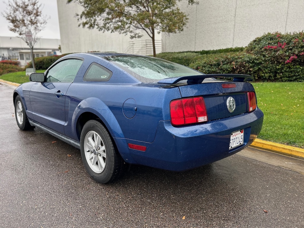 2006 Ford Mustang Coupe