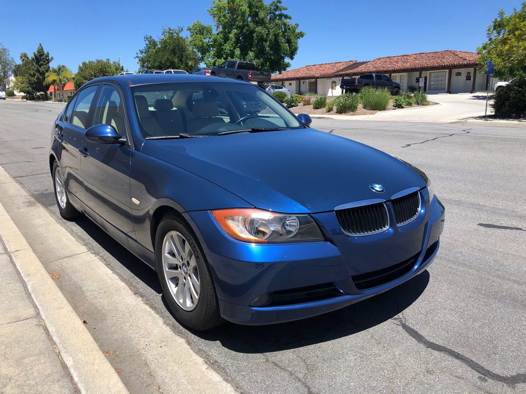 2006 BMW 325i Sedan