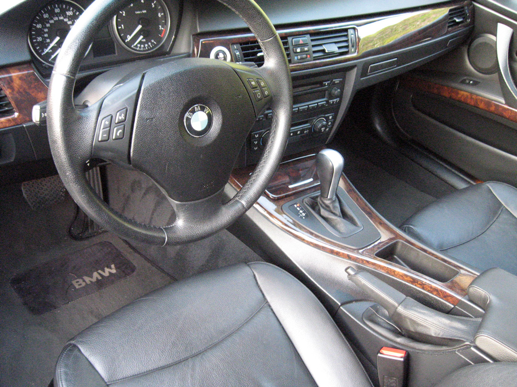 2006 BMW 325i Sedan - SOLD