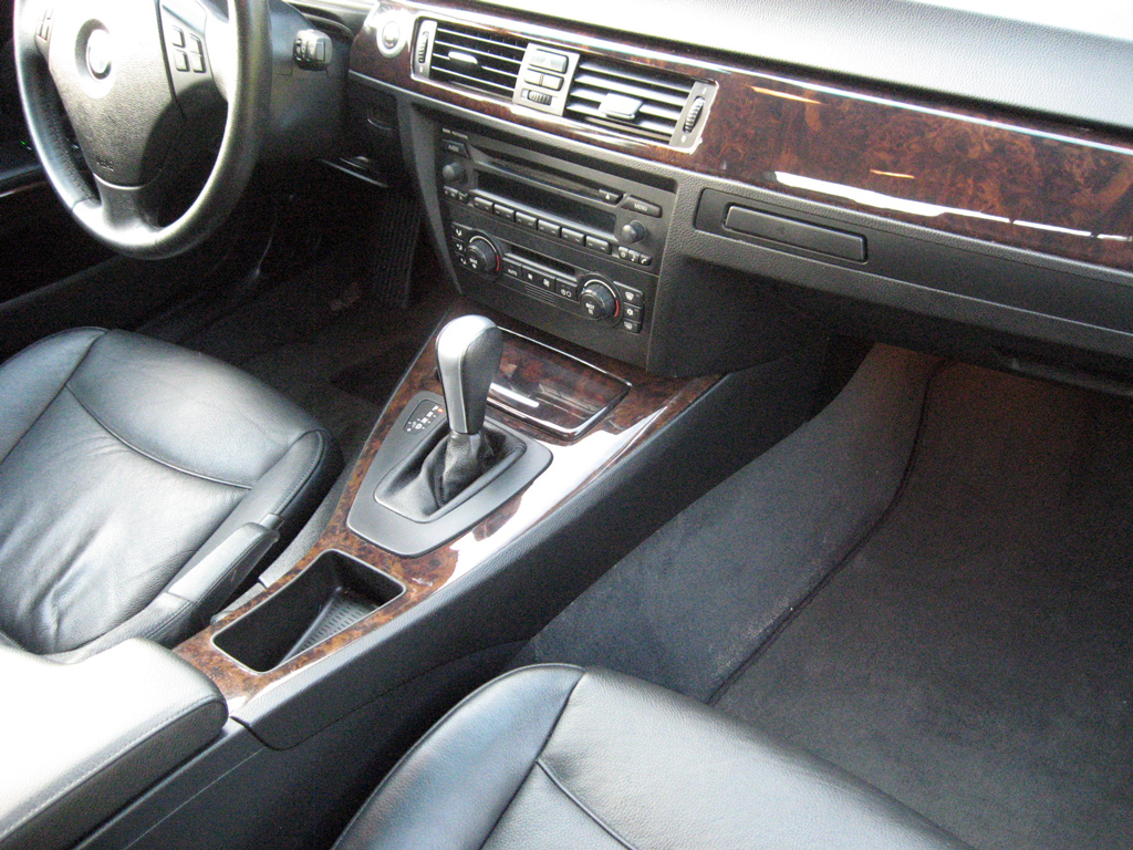 2006 BMW 325i Sedan - SOLD