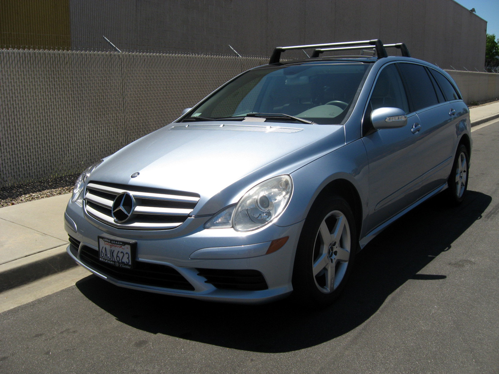 2006 Mercedes R350-SOLD