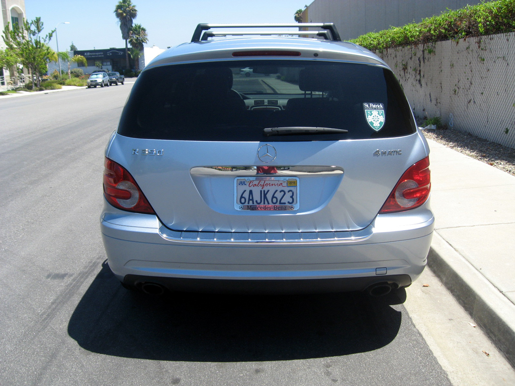 2006 Mercedes R350-SOLD