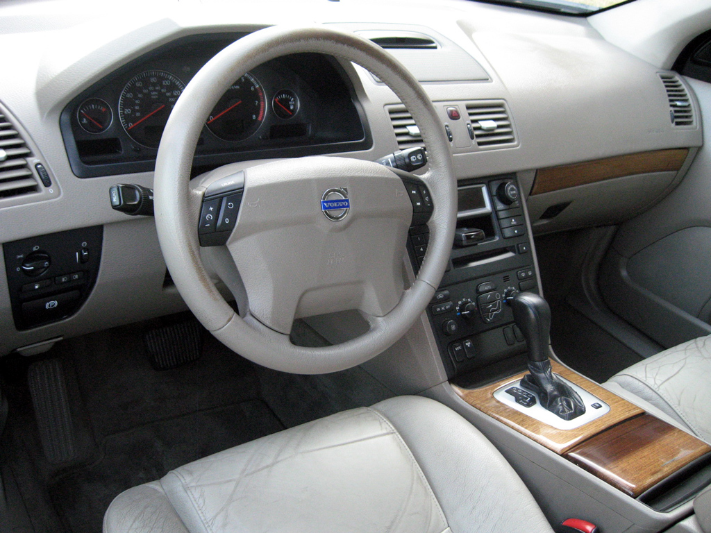 2006 Volvo XC90 - SOLD