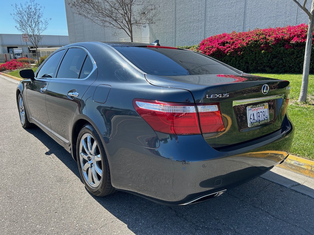 2007 Lexus LS460-SOLD