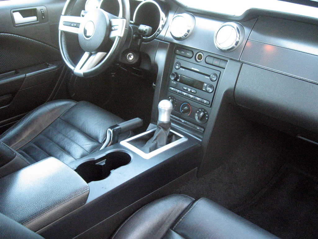 2007 Ford Mustang Coupe - SOLD