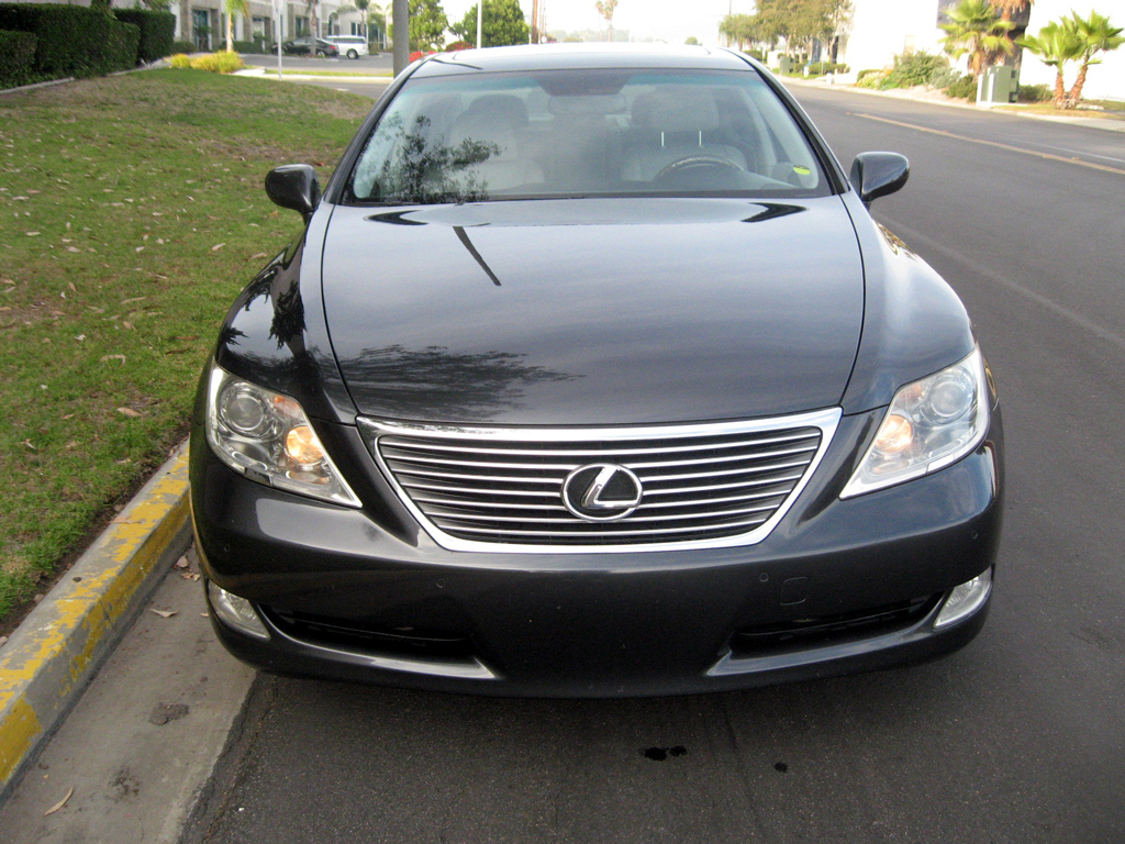 2007 Lexus LS460 SOLD