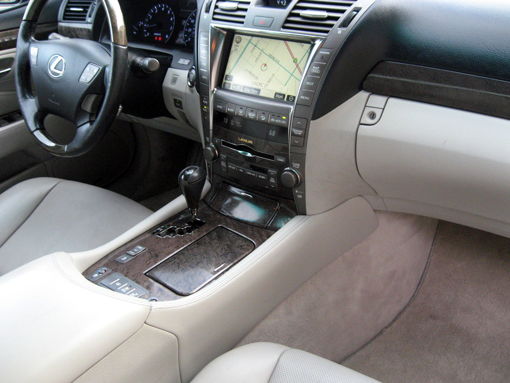 2007 Lexus LS460 SOLD