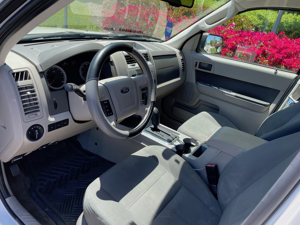 2009 Ford Escape-SOLD