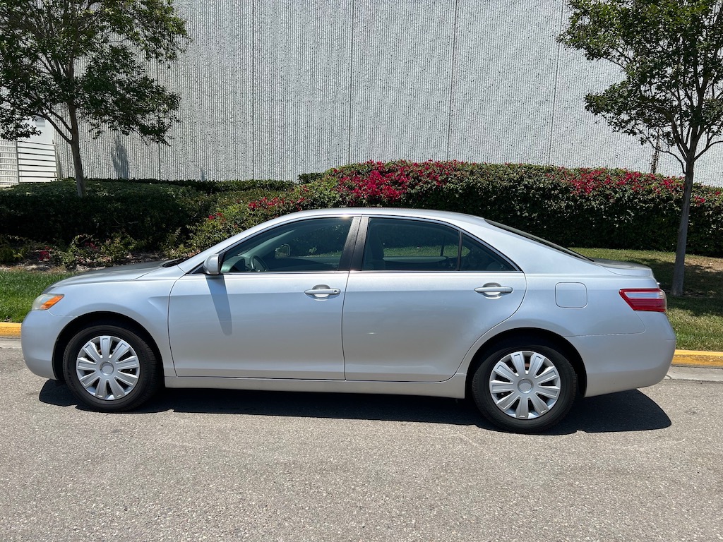 2009 Toyota Camry LE-SOLD