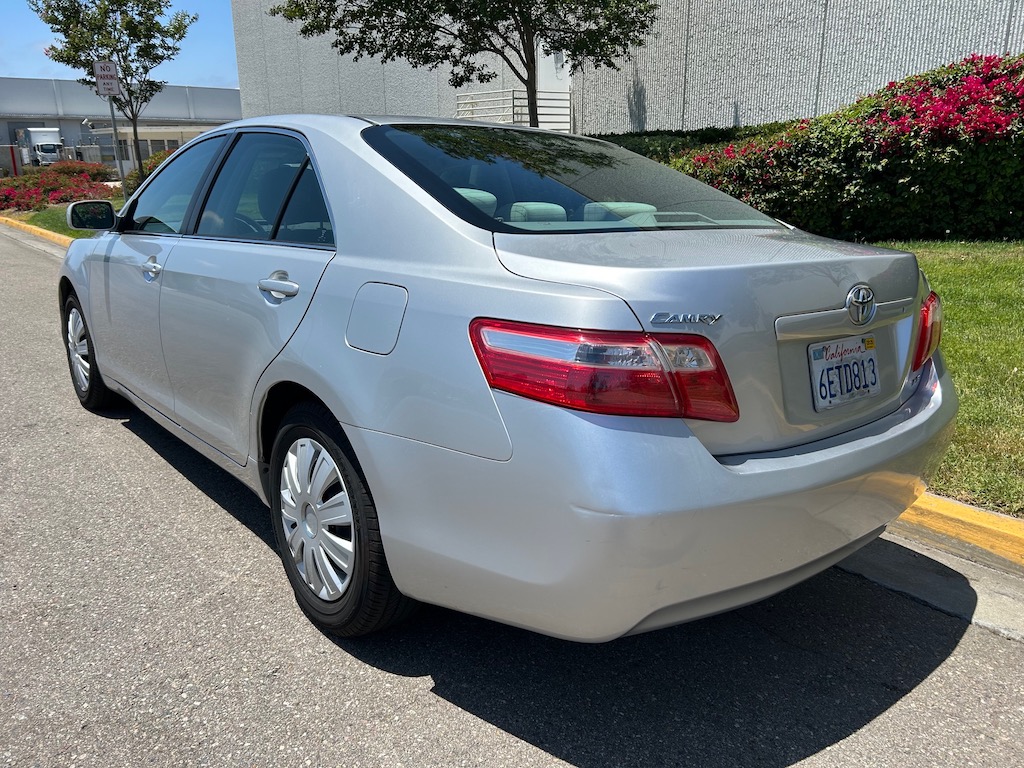 2009 Toyota Camry LE-SOLD