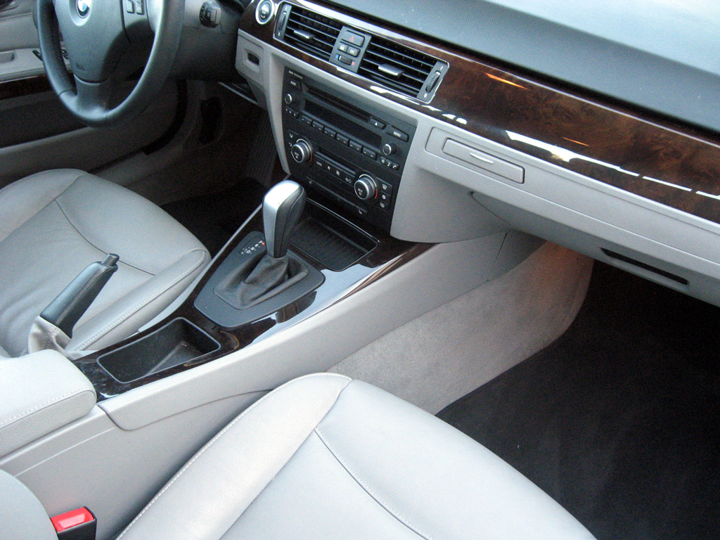 2009 BMW 328i SOLD