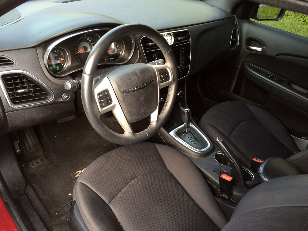 2012 Chrysler 200 S