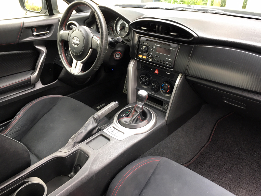 2013 Scion FR-S