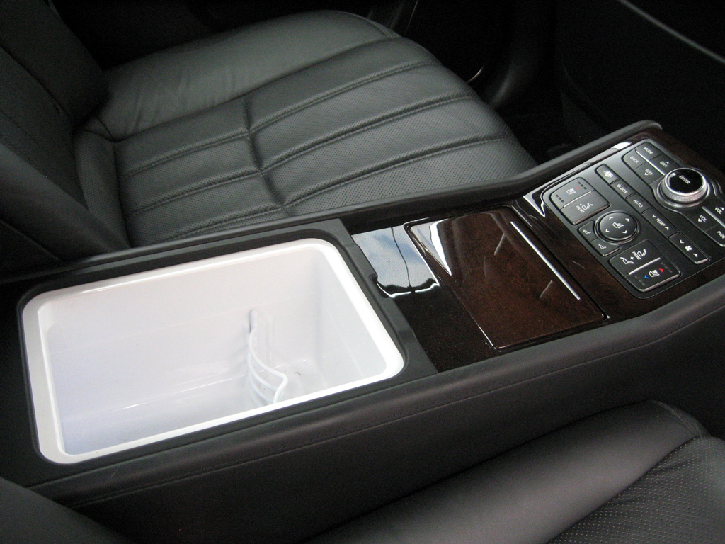 2012 Hyundai Equus - SOLD
