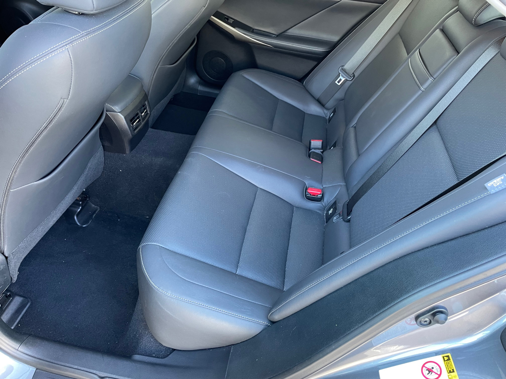 2016 Lexus IS200t-SOLD