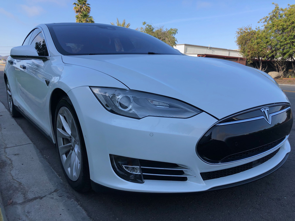 2016 Tesla Model S-SOLD