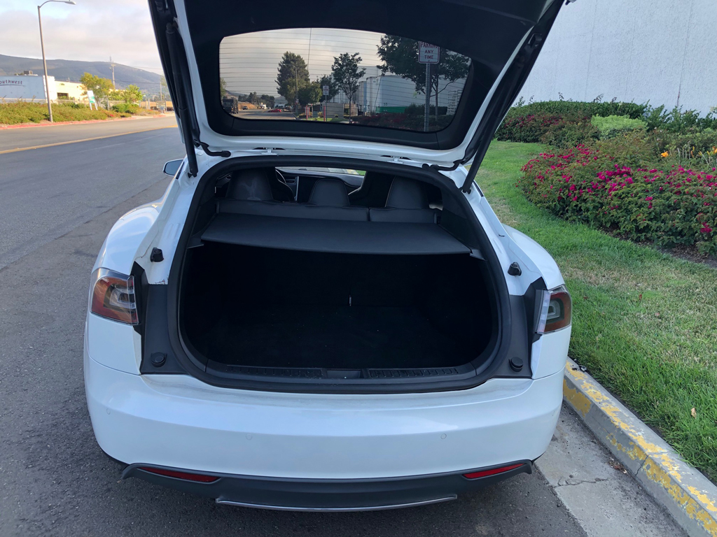 2016 Tesla Model S-SOLD
