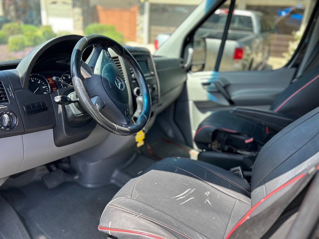 2017 Mercedes Sprinter 2500 - Click Image to Close