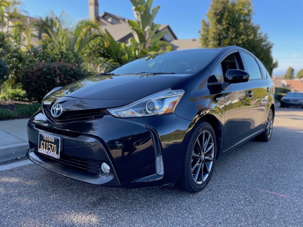 2017 Toyota Prius V-SOLD