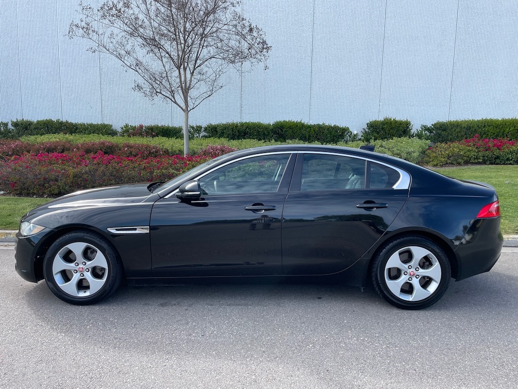 2018 Jaguar XE 25t