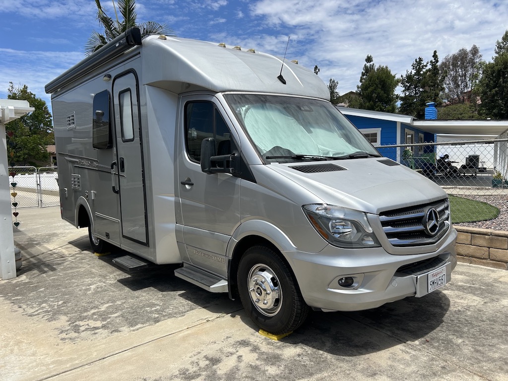 2018 Mercedes Motorhome - Click Image to Close