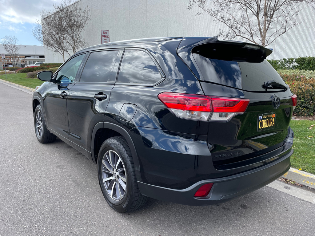 2018 Toyota Highlander-SOLD
