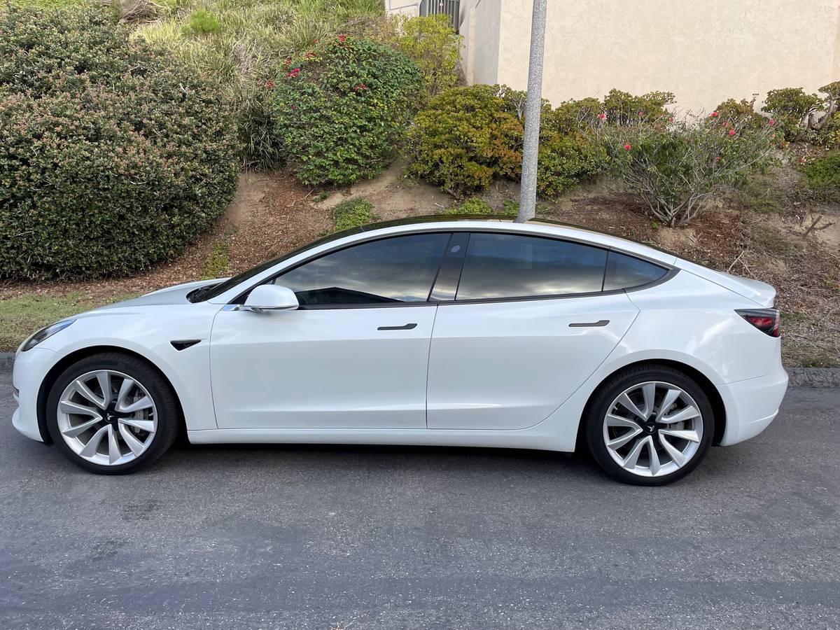 2019 Tesla Model 3-SOLD
