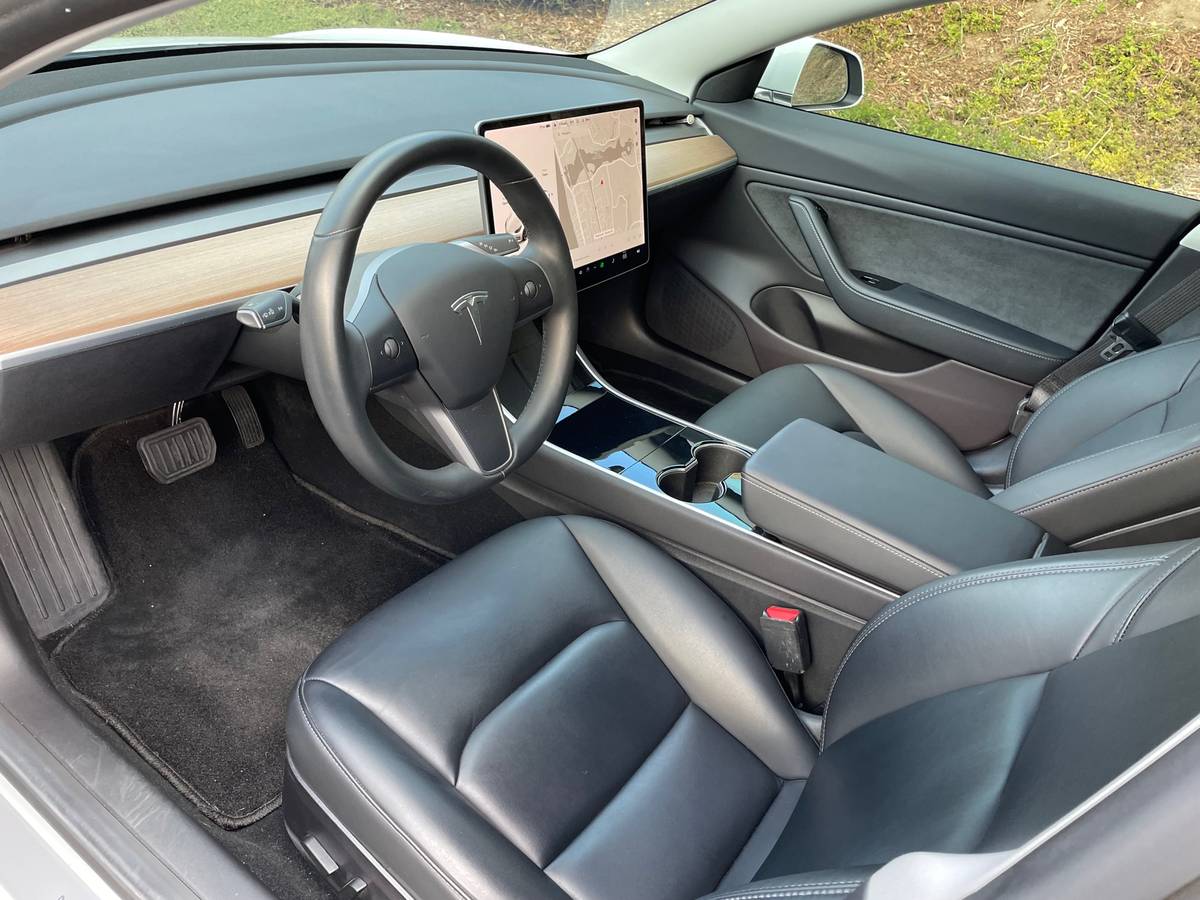 2019 Tesla Model 3-SOLD